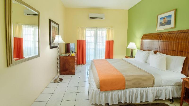 Bay Gardens Inn Gros Islet Habitación foto